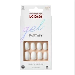 🚨Get 2 for $16🚨KISS Gel Fantasy Short White Nails
